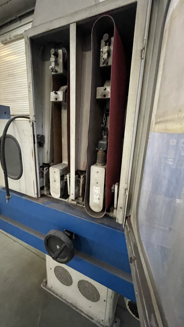 Ebavureuse brosseuse à bandes abrasives MAPE | Machine-Outil-N2C
